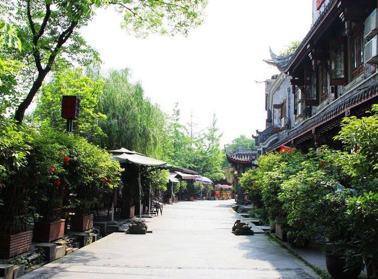 120接诊遇精神病患者发作 医务人员齐心化危机